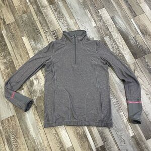Women’s Lululemon quarter zip